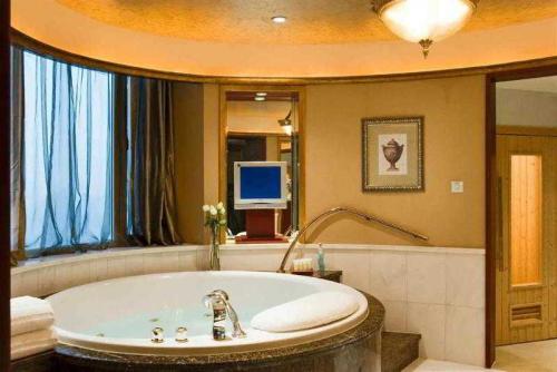 杭州高端养发馆，朋友推荐，尊享柔式助浴体验